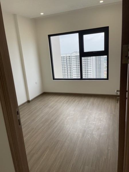 Cho thuê căn hộ Vinhomes Quận 9, 1PN bếp rèm chỉ 5,5 triệu/tháng