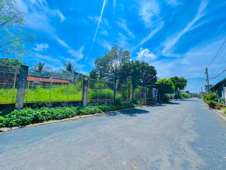 Bán đất Tây Ninh sát bên chợ Mỏ Công vừa đẹp vừa rẻ , giá nhỉnh 300 triệu