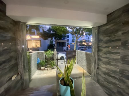 Cần sang Nhượng HĐ Thuê Văn Phòng - Quận 2 Đảo Kim Cương