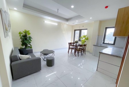Bán nhà Trương Định nội thất lung linh, mặt tiền 5m. Giá 4tỷ, ngõ ba gác, nhà đẹp ở luôn