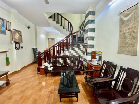 Cần bán nhà Ngõ Cự Lộc, Quận Thanh Xuân, giá 3.3 tỷ