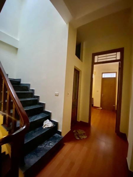 Đi đến slide 4