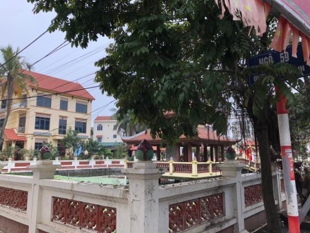 Đi đến slide 4