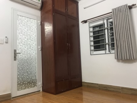 Bán nhà diện tích 40m2 Lạc Long Quân P3 Quận 11