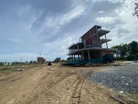 Cần bán nhà đất tiện ích đầy đủ pháp lý rõ ràng có ngân hàng hỗ trợ