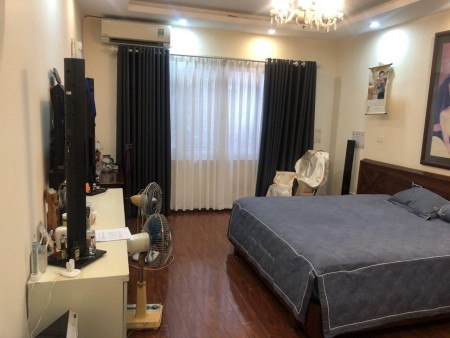 Bán Nhà Trần Khát Chân, gần phố, dân xây, DT 60m² x 5 tầng, giá 6,25 tỷ