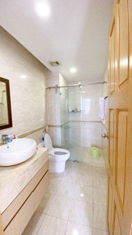 Căn hộ 3PN, có sổ hồng chung cư The Prince Residence, cần bán 8.9 tỷ