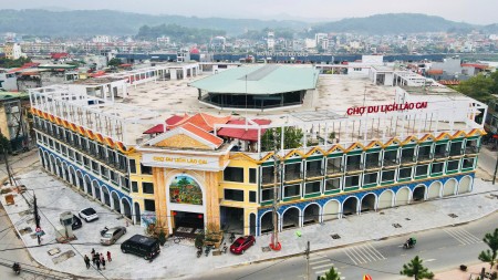 Đi đến slide 4