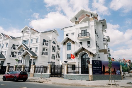 Đi đến slide 2