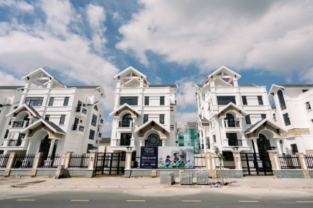 Bán nhanh nhà biệt thự Thạnh Mỹ Lợi, căn góc DT 400m², Đại lộ, giá 127 tỷ giảm còn 99 tỷ