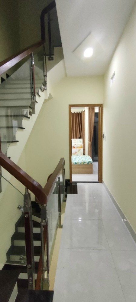 Đi đến slide 8