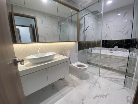 Cho thuê Sunwah Pearl 3PN 123m2 Đầy đủ nội thất tầng cao view mát, giá 47tr/tháng