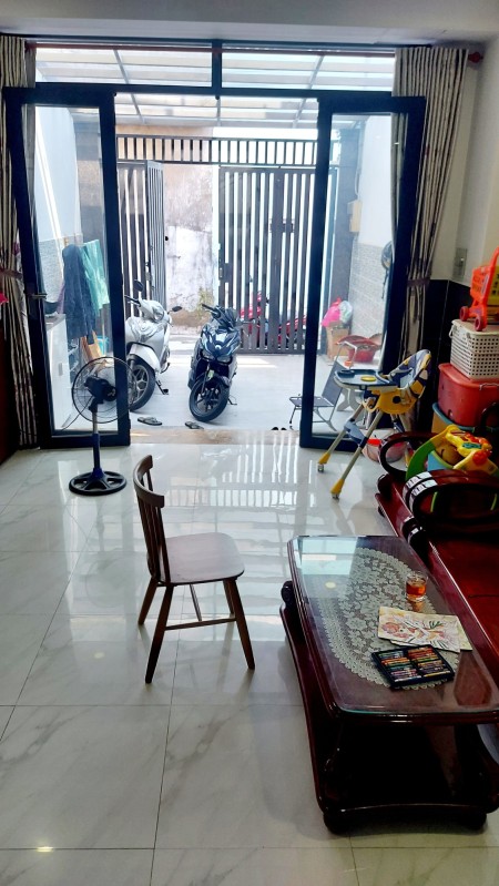 Bán nhà đẹp đường Song Hành, phường Tân Hưng Thuận, Quận 12, DT 80m², giá 6 tỷ 1, SHCC