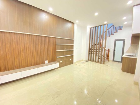 Bán nhà riêng Thụy Khuê, Tây Hồ mới tinh cực đẹp cách phố vài bước, sân để xe