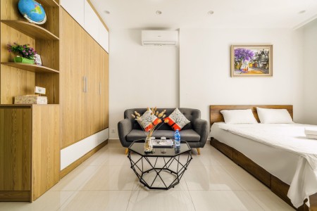 Bán gấp căn Studio 30m2, tầng trung, sổ đỏ trao tay, 1.2 tỷ bao phí