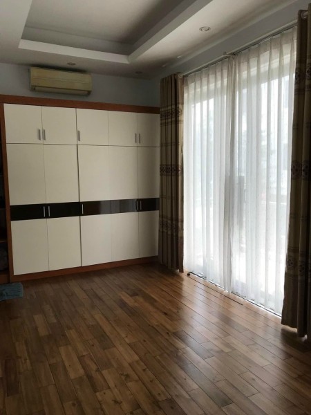 Cần bán nhà biệt thự mini mặt phố Đoàn Thượng diện tích 95m2 mặt tiền rộng 7,6m .