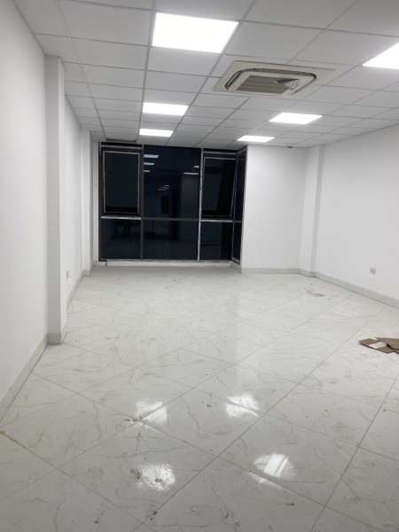 Nhà cho thuê tại 172 Giáp Bát chính chủ, liên hệ 0971515695