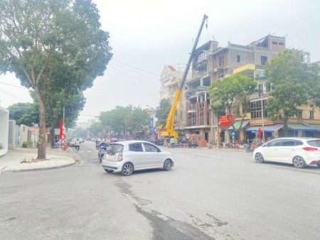 Chính chủ cần bán căn nhà 3 tầng phố Trần Phú, thành phố Hải Dương