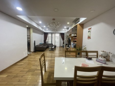Cần bán CHCC Dolphin Plaza, Nam Từ Liêm, 133m2, 3N3VS, đủ đồ, giá 4,8 tỷ