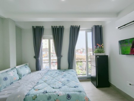 Căn Hộ Ban công Thoáng Mát ngay ĐH Y Dược Nguyễn Trãi