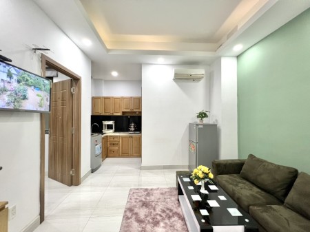 Bán căn hộ cao cấp 1 phòng ngủ, phố ẩm thực Phan Xích Long