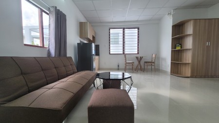 Căn hộ cho thuê 35m2 đường Lê Văn Huân gần etown