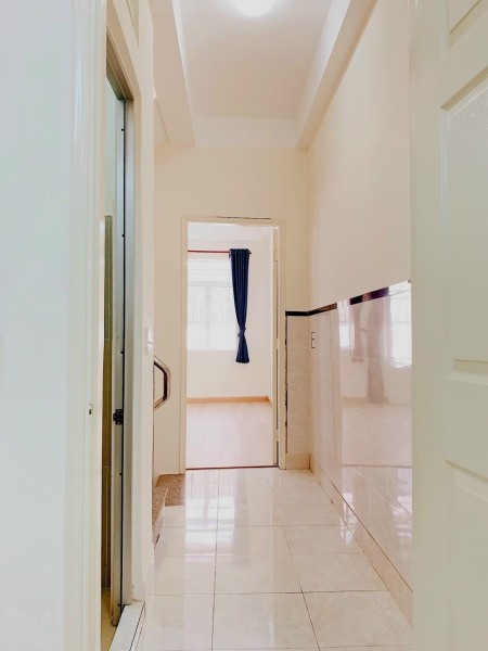 Bán nhà Q7 hẻm 88 NVQ 1 trệt 2 lầu ST 6PN giá: 4,45ty hỗ trợ vay bank