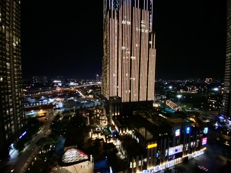 Chính chủ bán căn hộ Vinhomes Central Park 3PN tầng 1X View L81 và Công Viên tại Bình Thạnh