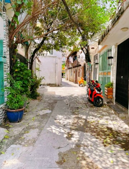 Đi đến slide 4