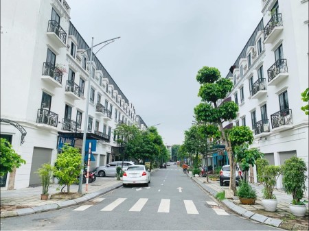 Đi đến slide 4