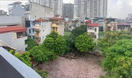 Bán nhà riêng căn góc Quân Nhân, Thanh Xuân, giá 3,7 tỷ, LH: 0979 628 323