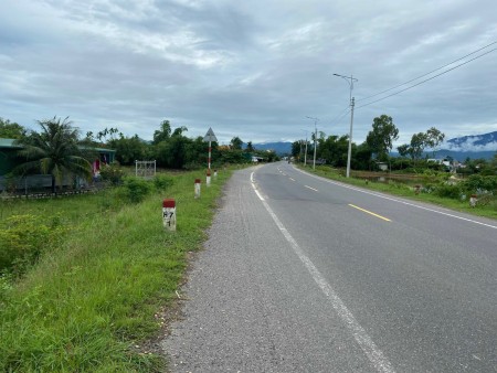 Bán đất thổ cư, có sổ hồng, ngay trung tâm thị xã Ninh Hoà giá chỉ 1,7 tỷ