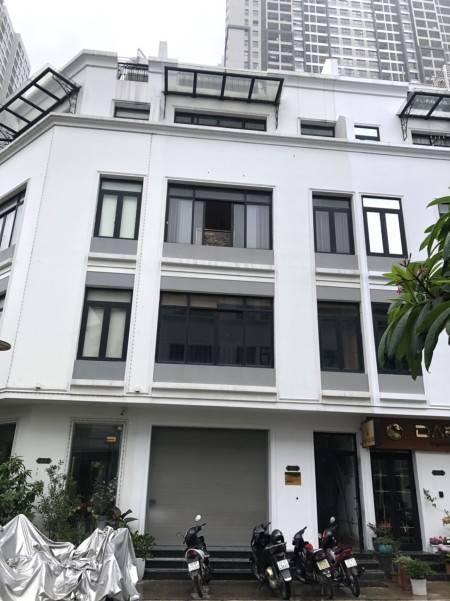 Cho thuê mặt bằng tầng 1 Vinhome Gardenia Mỹ Đình, DT 90m² giá 16 triệu/tháng