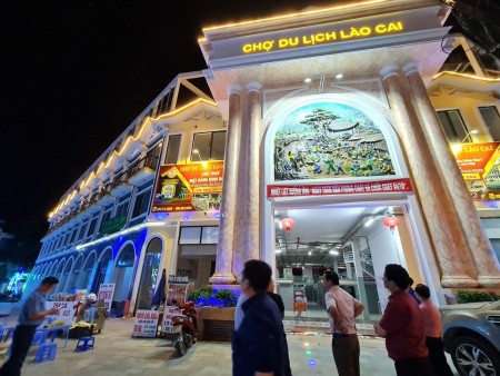 Đi đến slide 2