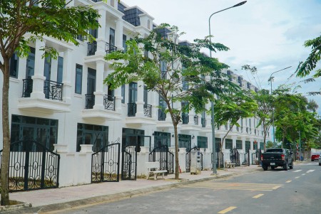 Đi đến slide 3