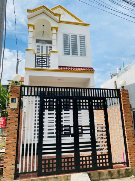 Bán nhà 2 tầng siêu phẩm đường xe tài tấn đậu cửa, Linh Xuân, Thủ Đức, chỉ 4.5 tỷ