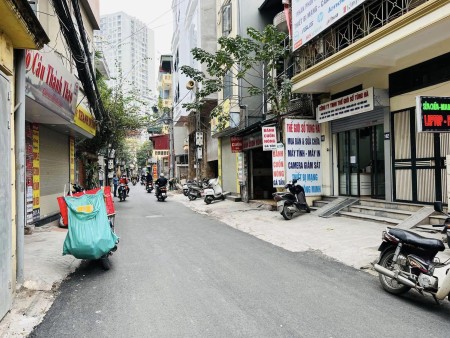 Bán nhà riêng Cự Lộc, Thanh Xuân, sát phố, rất nhiều tiện ích, DT 50m², nhỉnh 4 tỷ