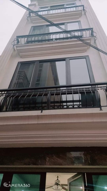 Cần bán nhà phố Tây Sơn-Đống Đa, 79m2 quá đẹp, 8.2tỷ.