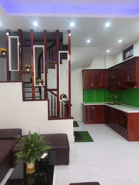Bán nhà Thanh Bình, Hà Đông vài bước chân ra ngõ ô tô đỗ, gần trường học 32mx5 tầng. Giá 3.5 tỷ