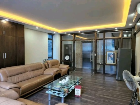 Bán nhà phố Nguyên hồng, phân lô bàn cờ, 7 tầng thang máy, 21 tỷ