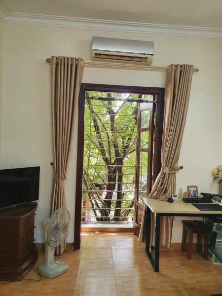 Bán nhà Tô Vĩnh Diện dt 63m2, mt 5.5m nhà đẹp ở sướng giá chỉ hơn 6 tỷ
