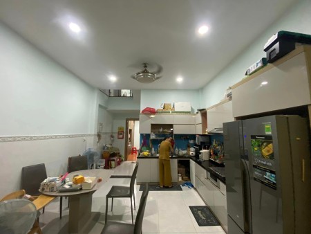 HXH phường Trường Thọ, Thủ Đức, DT: 4.5x20m, 4 tầng giá 7.3 tỷ