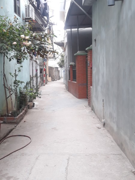 Bán nhà 4 tầng Di Trạch Hoài Đức, 4 tầng giá 2.4 tỷ sát ôtô lh 0967742686
