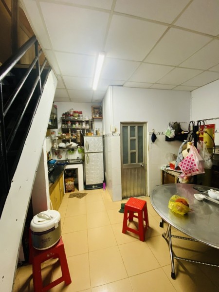 Lạc Long Quân, P10 Tân bình, đường trước nhà 6m, 48m2 giá 5.7 tỷ.