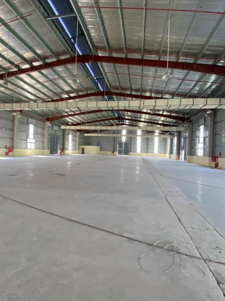 Chuyển nhượng kho xưởng diện tích lớn, giá tốt, tiện ích đủ