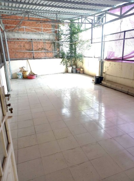 Bán nhà 1 trệt 2 lầu hẻm số 5 Nơ Trang Long P7 Bình Thạnh