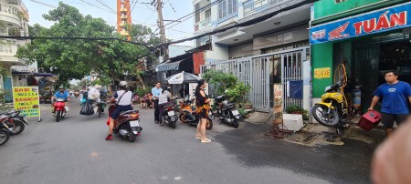 Bán nhà riêng mặt tiền DT 126m², giá 6.8 tỷ liên hệ 0924820288