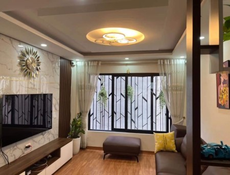 Chỉ 6.2 tỷ nhà ô tô, hàng xóm quan chức Phùng Chí Kiên, Cầu Giấy 50m x 5T 0867470990.