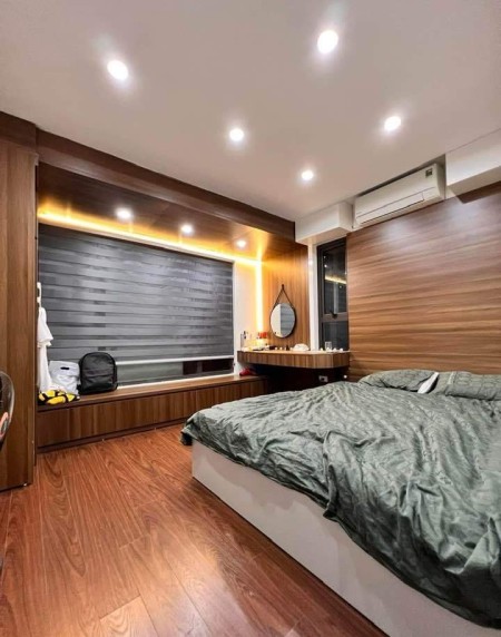 Bán nhà riêng mới đẹp đường Cầu Giấy 2 thoáng, đa tiện ích, DT 40m², giá 4.5 tỷ, LH 0867470990