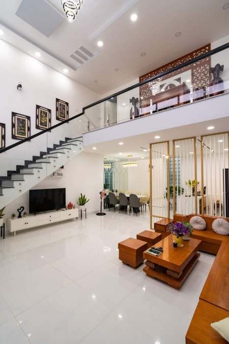 Căn hộ 850tr gần Đầm Sen view công viên.Sổ riêng Full nội thất dọn ở liền 0931.601.365